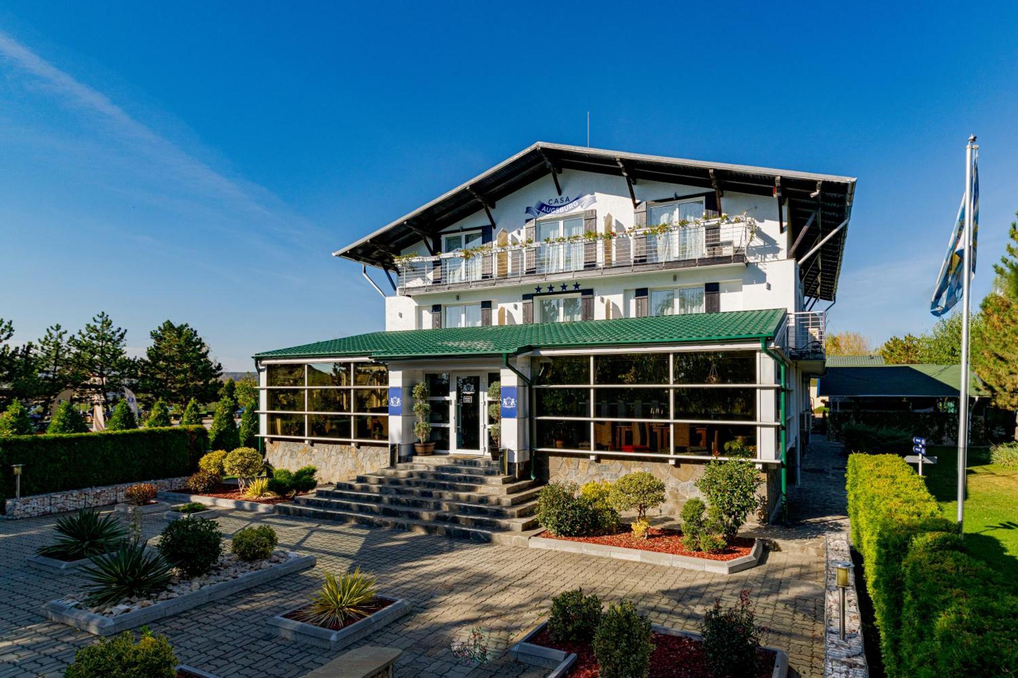 Casa Augsburg Hotel Banesti Exterior photo