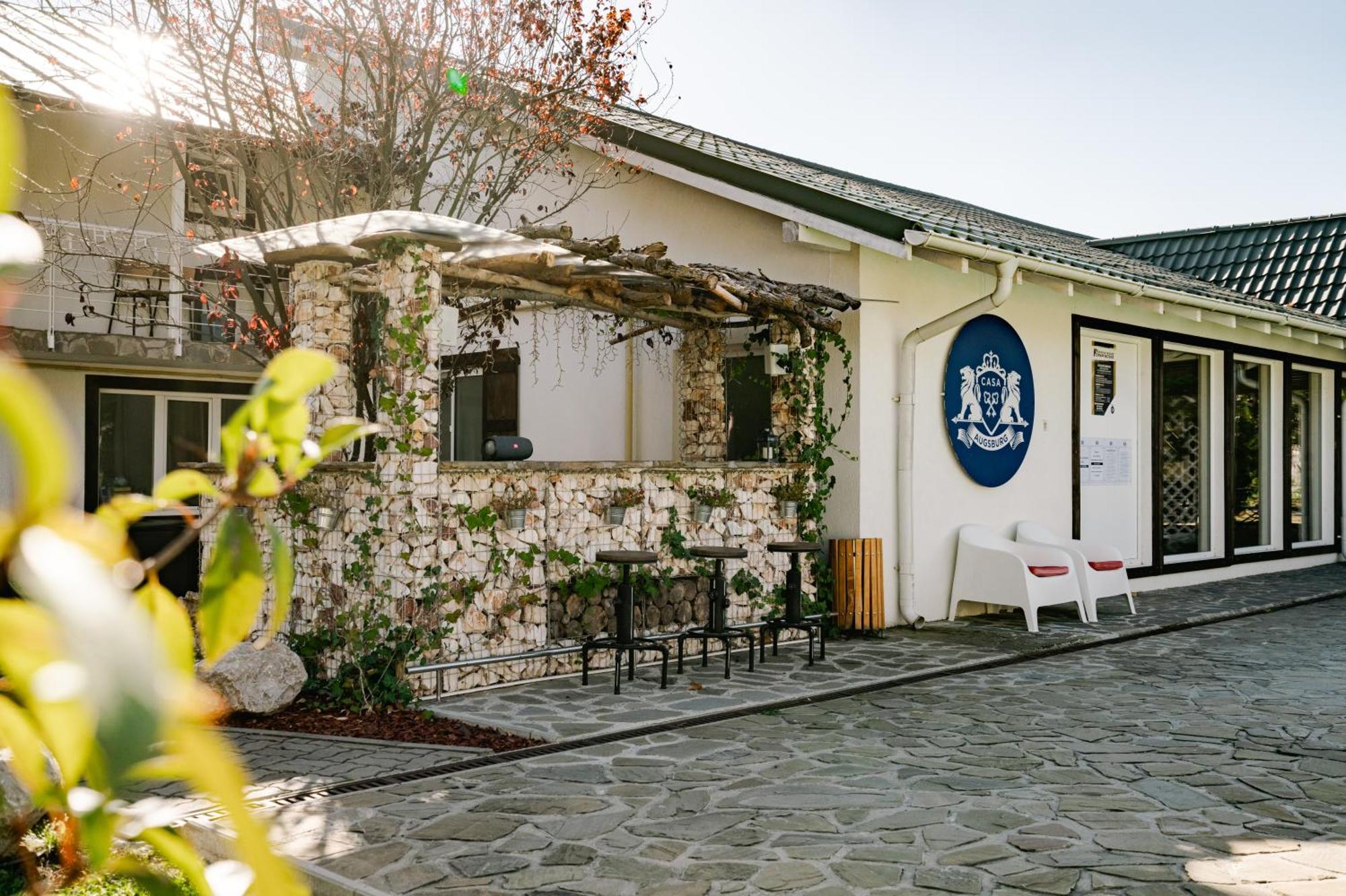 Casa Augsburg Hotel Banesti Exterior photo